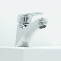 Robinet d'eau chaude et froide chromé Robinet de lavabo moderne à poignée unique