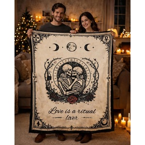 ผ้าห่มลายโครงกระดูกธีมความรัก ผ้าห่มฟลานเนล ผ้าห่มนวม ผ้าห่มสำหรับงีบหลับ ระบายอากาศได้ดี เป็นมิตรกับผิวหนัง เหมาะสำหรับการเดินทาง แคมป์ปิ้ง พิมพ์ลายตามสั่ง ขายส่ง - Product Image 4