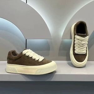 Scarpe da Uomo a Prezzo All'Ingrosso, Nuovi Arrivi, Versatili Scarpe Casual da Skateboard, Calzature Sportive di Tendenza, Sneakers Bianche di Alta Qualità - Product Image 4
