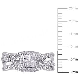 Ensemble de mariage trois pièces en argent sterling plaqué rhodium avec halo de diamants taille princesse pour fête de mariage ou anniversaire - Product Image 2