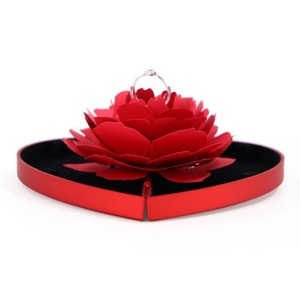 Boîte à bijoux créative, cadeau populaire, boîte à bague rose pour déclaration d'amour, série Forêt, pour demande en mariage, bague diamant, Noël - Product Image 4