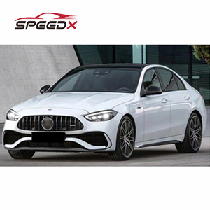 Para <span class=keywords><strong>Mercedes</strong></span> W206 Clase <span class=keywords><strong>C</strong></span> Upgrade C43 AMG BodyKit Parachoques trasero delantero Parrilla de labio delantero Spoiler Tubo de escape Kits de parachoques - Product Image 3