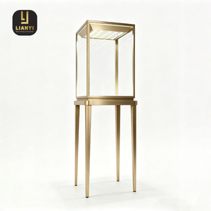 Vitrine à bijoux sur piétement en acier inoxydable doré de luxe avec éclairage LED et vitrine en verre pour bijoux, montres, boutiques de détail, musées, expositions - Product Image 2
