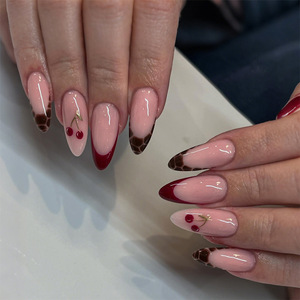 Autocollants pour <span class=keywords><strong>ongles</strong></span> en gros de haute qualité, style français, amande léopard, <span class=keywords><strong>cerise</strong></span> douce et mignonne, 24 <span class=keywords><strong>faux</strong></span> <span class=keywords><strong>ongles</strong></span> avec emballage en boîte - Product Image 1