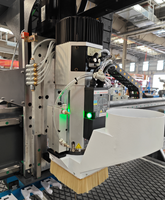 Machine de gravure CNC ATC 2040 haute précision à changement d'outil automatique pour le traitement artisanal des panneaux en acrylique et PVC