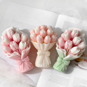 Moule en silicone pour bougie décorative en forme de bouquet de tulipes Early Riser, moule pour bougie parfumée artisanale en forme de fleur de tulipe DIY - Product Image 4