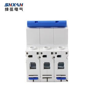 Высококачественный профессиональный автоматический выключатель с защитой от утечки DZ47-<span class=keywords><strong>63</strong></span> 3P напрямую от производителя - Product Image 5