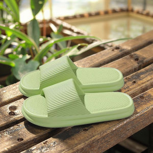 Chaussons d'intérieur pour hommes, été, antidérapants, salle <span class=keywords><strong>de</strong></span> <span class=keywords><strong>bain</strong></span>, sandales <span class=keywords><strong>de</strong></span> maison, vente en gros <span class=keywords><strong>de</strong></span> chaussons en EVA pour femmes - Product Image 3