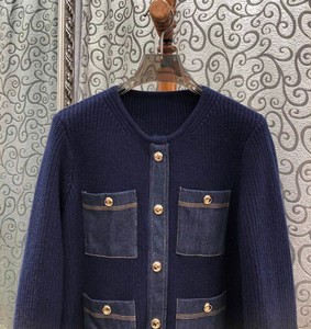 <span class=keywords><strong>Cardigan</strong></span> di alta qualità nuovi abiti 2025 autunno inverno da donna in Denim lavorato a maglia Patchwork manica lunga <span class=keywords><strong>cardigan</strong></span> <span class=keywords><strong>blu</strong></span> <span class=keywords><strong>scuro</strong></span> - Product Image 3