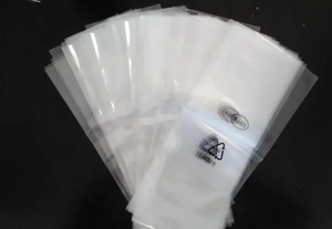 Máquina <span class=keywords><strong>de</strong></span> fabricación <span class=keywords><strong>de</strong></span> bolsas <span class=keywords><strong>de</strong></span> sellado lateral Servo <span class=keywords><strong>de</strong></span> Venta caliente para sellado en frío eficiente y corte en caliente <span class=keywords><strong>de</strong></span> bolsas <span class=keywords><strong>de</strong></span> plástico - Product Image 2