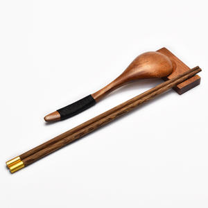 Ensemble <span class=keywords><strong>de</strong></span> repose-baguettes en bois personnalisé, plusieurs styles, sculpté à la main, accessoire <span class=keywords><strong>de</strong></span> table en bois naturel, support pour baguettes - Product Image 6