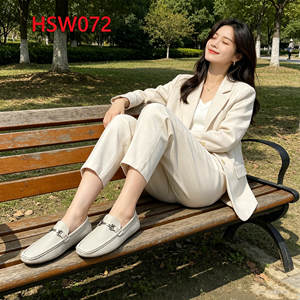 HY, Park Walking Mocassins faits main à bout large en cuir gaufré blanc pur, qualité <span class=keywords><strong>marché</strong></span> espagnol, style Penny délicat HSW072 - Product Image 1