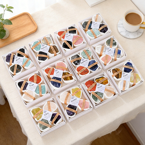 Caja de Regalo de Piedras Naturales Curativas al por Mayor, Caja de Piedras Crudas de Cristal con los 12 Signos del Zodiaco para Regalo - Product Image 1
