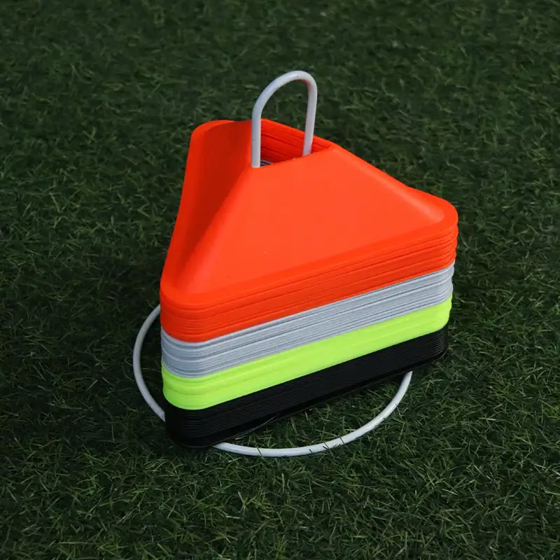 Produzione allenamento calcio agilità coni disco coni marcatore pallacanestro hockey calcio allenamento sportivo Set di coni in plastica