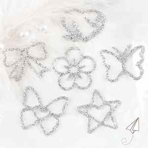 Accessoires DIY : Strass thermocollants/auto-adhésifs, Série creuse (Nœud, Étoile, Papillon, Cœur) pour décorations de sacs - Product Image 1