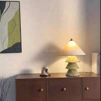 Lampe de table moderne en forme de champignon, abat-jour en jade naturel, base en tissu, lampe de bureau décorative pour la chambre à coucher, le salon