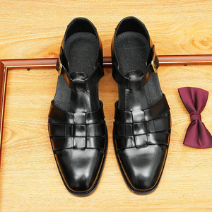 Sandales en cuir véritable respirantes pour hommes, design à boucle, sandales plates décontractées pour l'extérieur, sandales faites à la main de haute qualité - Product Image 1