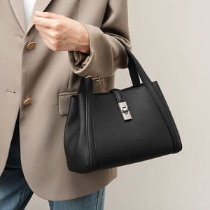 Nouveau Sac Fourre-tout Femme en Cuir de Vachette Véritable Tendance 2025 – Grande Capacité, Sac à Bandoulière Unique pour Femme - Product Image 1