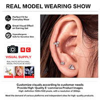 Piercing en titane ASTM F136 avec serti à griffes CZ plaqué or 18 carats PVD pour hélix, conque, tragus – Bijou corporel pour femme