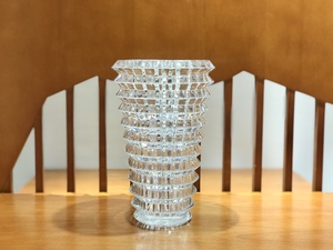 Vase en cristal décoratif de luxe pour la décoration du salon, table d'hôtel - Product Image 5