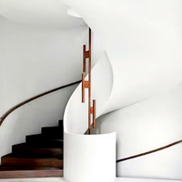 Escalier intérieur Optima 2026 en arc spiralé, décoration de villa de luxe moderne, en acier inoxydable et bois, respectueux de l'environnement