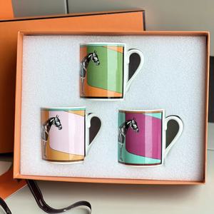 Nouvel ensemble de 3 tasses en porcelaine à motif de cheval nord-européen - Product Image 1
