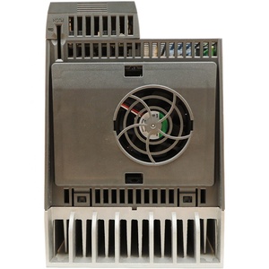 Nouveau 6SL3210-1KE23-2AF1 G120C 3AC380-480V Power PAC & Contrôleurs dédiés Garantie d'un an - Product Image 2