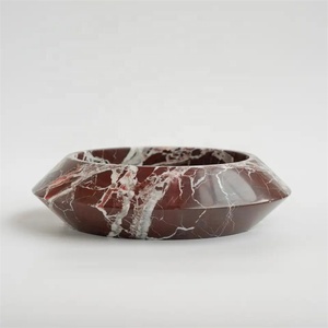 Bol en pierre d'éclipe sculptée en <span class=keywords><strong>marbre</strong></span> naturel Rosso Levanto Bol à fruits en <span class=keywords><strong>marbre</strong></span> rouge <span class=keywords><strong>Centre</strong></span> <span class=keywords><strong>de</strong></span> <span class=keywords><strong>table</strong></span> en <span class=keywords><strong>marbre</strong></span> - Product Image 2