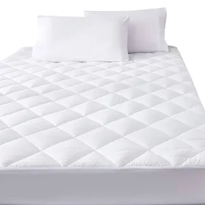 Housse de matelas simple en coton lavable matelassé pour lit protège-matelas en coton imperméable en gros imperméable uni