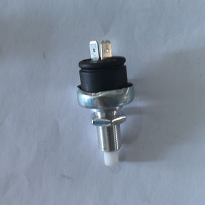 Interruptor de luz de freno Mercedes A0005456909 12V para furgoneta Benz, pieza de repuesto - Product Image 4