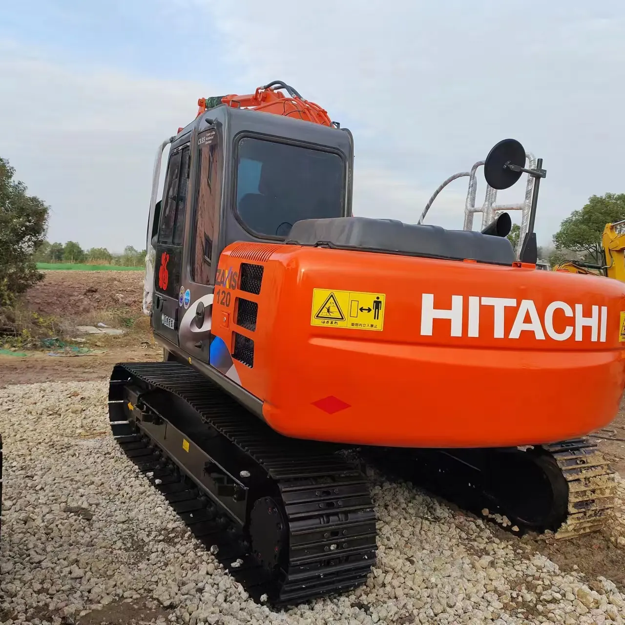 Hitachi 120/12Ton รถขุดตีนตะขาบมือสอง รถขุด ราคาต่ํา การก่อสร้างฟาร์ม การเคลื่อนย้ายดิน เครื่องขุดมือสอง ประสิทธิภาพสูง