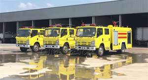 Camions de pompiers 4T de la station de pompiers communautaire, intervention rapide, camion de pompiers à mousse Isuzu à vendre - Product Image 6