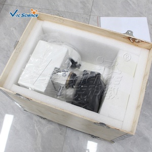 Equipo Educativo de Laboratorio: Micrótomo de Tejido de Patología Usado, Micrótomo Manual Giratorio - Product Image 1