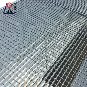 Heavy duty 25x5 decking grill steel grate road drainage plate covers galvanized press welded steel grating net sheet flooring