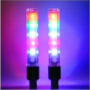 Luz LED para Válvula de Bicicleta, 6 Modos, Impermeable, de Plástico, con Batería, Equipo de Ciclismo, Par - Product Image 5