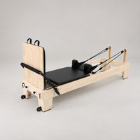 Machine de Pilates Reformer en chêne de qualité supérieure, durable, avec conception ergonomique ajustée, pour studio et usage commercial