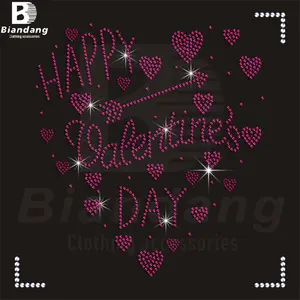 Transferencias de diamantes de imitación en forma de corazón de cristal de San Valentín ostentosas personalizadas para sudaderas con capucha y camiseta