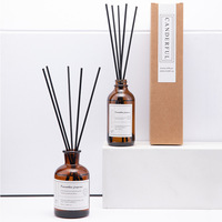 30ml 50ml 125ml 250ml Diffuseur en verre transparent ambré Flacons de parfum noirs avec boîte Bouchon en bois Flacon diffuseur de décoration intérieure