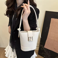 Großhandel Französischer Stil Mode PU Bucket Crossbody Handtasche mit Einzelriemen und Reißverschluss für Damen Täglicher Gebrauch & Pendeln
