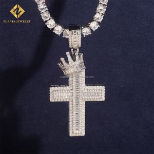 Collar con Colgante de Cruz y Corona de Diamantes Moissanite Baguette de Plata 925, Estilo Hip Hop, con Certificado GRA, Pasa el Test de Diamantes - Product Image 2