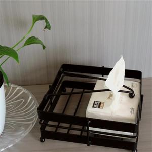 Porte-serviettes de table rectangulaire en fer forgé moderne et écologique pour restaurant haut de gamme, idéal pour la restauration occidentale. - Product Image 2