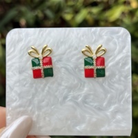 Boucles d'oreilles de la série Noël de perles artificielles incrustées de cuivre plaqué or 18 carats à la mode avec plusieurs styles