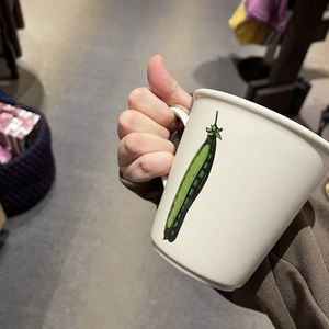 Hot New Frosted Eco-friendly Ceramic Mugs with Cartoon Patterns Food Safe Dishwasher & Microwave Safe Customizable Colors - Product Image 5