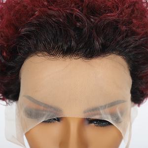 Perruque <span class=keywords><strong>courte</strong></span> bouclée en cheveux humains UMS Wholesales - Perruque afro bouclée à explosion avec dentelle frontale 13x1, coupe elfe - Product Image 5