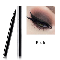 Crayon Eyeliner Liquide Mat Végétalien Bio de Haute Qualité, Longue Tenue, Imperméable, Personnalisable avec Votre Logo (Marque Privée)