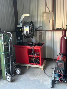 कार रिम हब और मोटरसाइकिल पहिया के लिए उच्च गुणवत्ता वाली रिम मरम्मत व्हील मरम्मत मशीन - Product Image 3