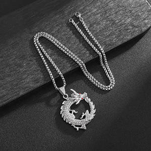 Collier pendentif dragon en acier inoxydable avec serti pavé et œil rouge, bijou unisexe, cadeau - Product Image 4