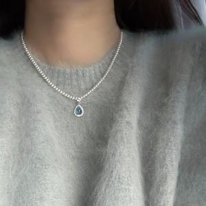 Pendentif en argent pur S925, goutte de pluie nuageuse brossée, avec perle d'eau douce, collier élégant pour femmes, design de niche - Product Image 2