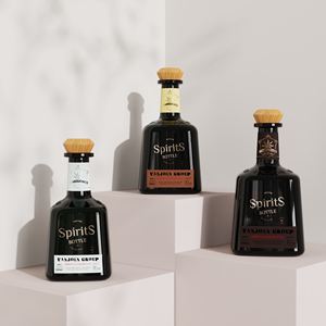 500ml Bouteilles en verre carrées Super Flint pour boissons <span class=keywords><strong>sans</strong></span> <span class=keywords><strong>alcool</strong></span> Mini bouteilles de tequila pour cadeaux de Noël 2024 Jelly Candy Noodles - Product Image 4