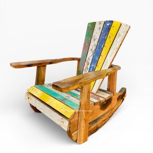 เก้าอี้โยกทำมือจากไม้เรือที่รีไซเคิล เหมาะสำหรับใช้ทั้งภายในและภายนอกอาคาร ผสมผสานความมีเสน่ห์แบบชนบท - Product Image 5